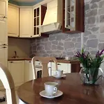 Kalalarga In The Center Of The Town With Free Parking * Makarska