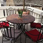 Kalalarga In The Center Of The Town With Free Parking Сasa de vacaciones Makarska