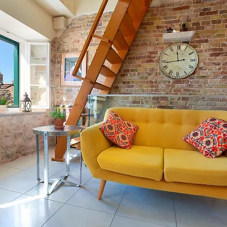 Kalalarga In The Center Of The Town With Free Parking *