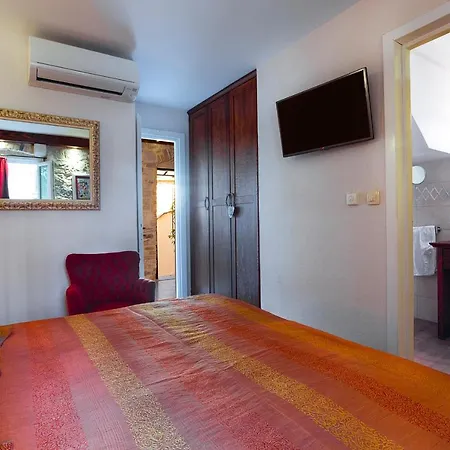 Kalalarga In The Center Of The Town With Free Parking Semesterbostad Makarska