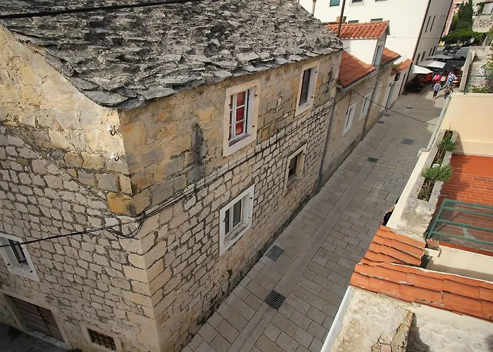 펜션 Kalalarga In The Center Of The Town With Free Parking *